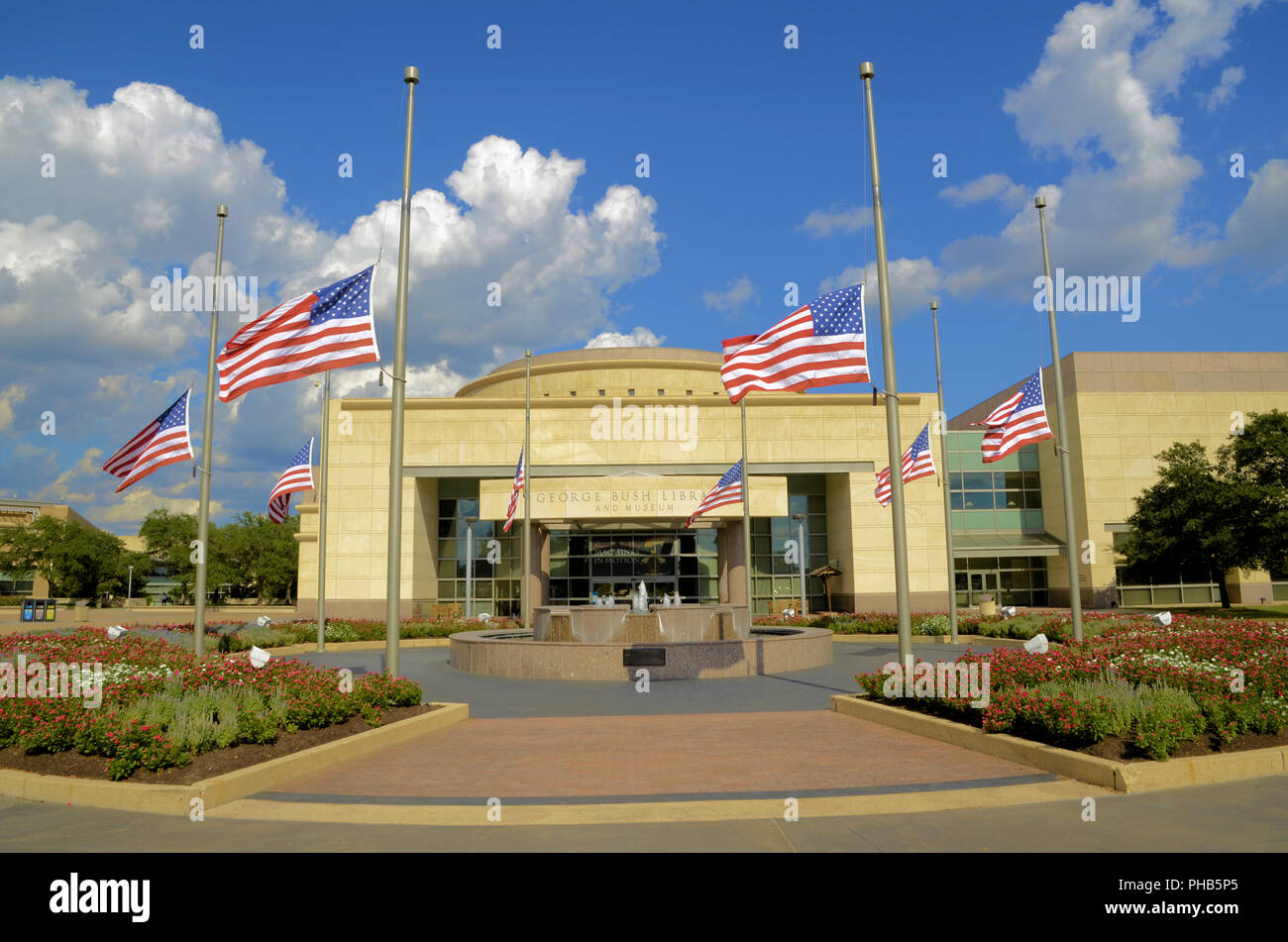 College Station Texas Usa 31st August 2018 Flags At Half - 