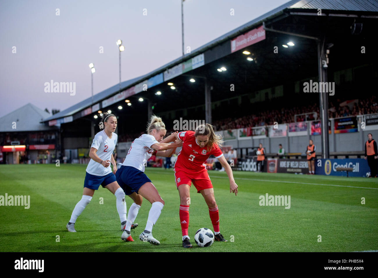 Wales v England, World Cup Qualifier, Rodney Parade, Newport, 31/8/18: Match action from Rodney Parade between Wales v England Stock Photo