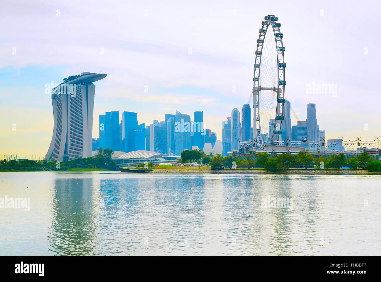 Iconic skyline hi-res stock photography and images - Alamy