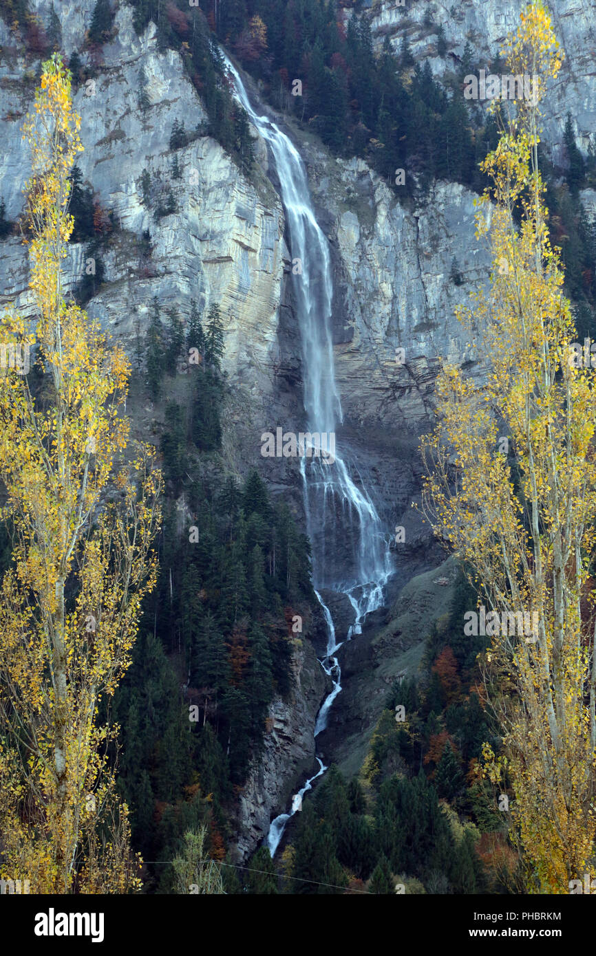 Meiringen, waterfall Oltschibachfall in autumn Stock Photo