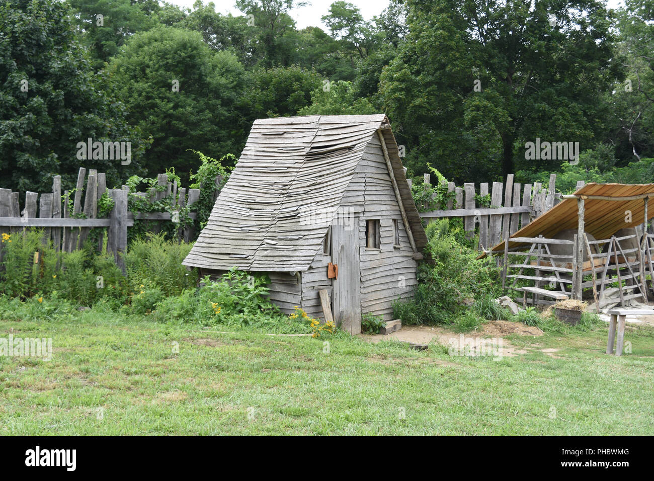 Wood chicken coop and grass pasture for farm animals Stock Photo Alamy