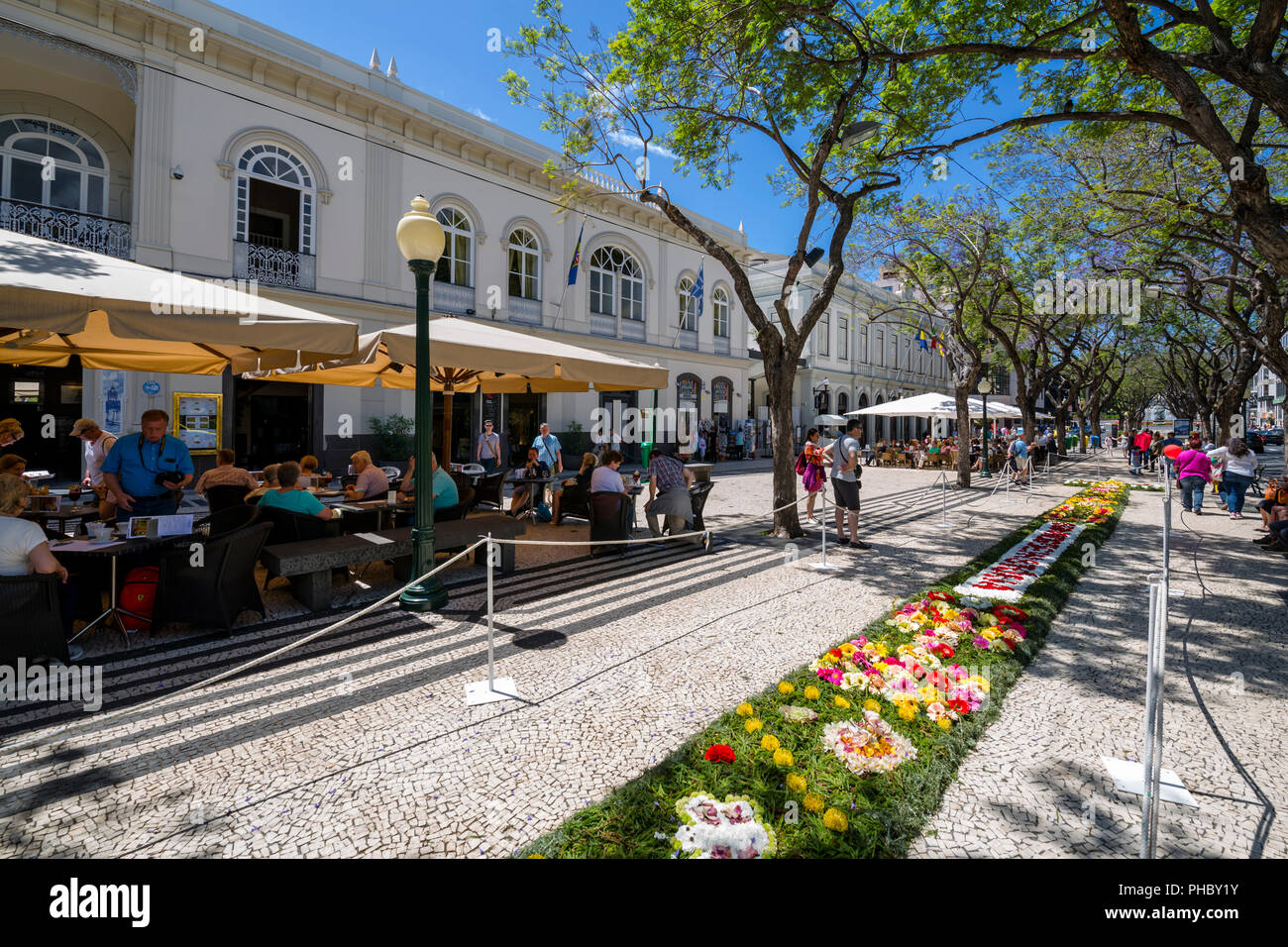 Al Fresco restaurants and Flower Festival on Avenue Arriaga during springtime, Funchal, Madeira, Portugal, Atlantic, Europe Stock Photo
