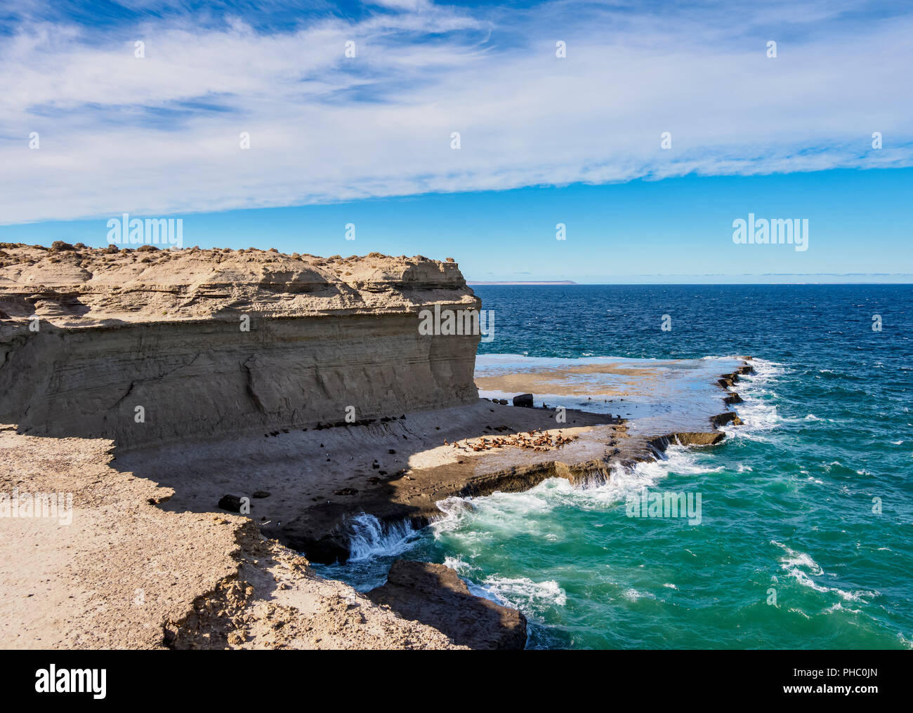 Punta Piramide, Valdes Peninsula, UNESCO World Heritage Site, Chubut  Province, Patagonia, Argentina, South America Stock Photo - Alamy