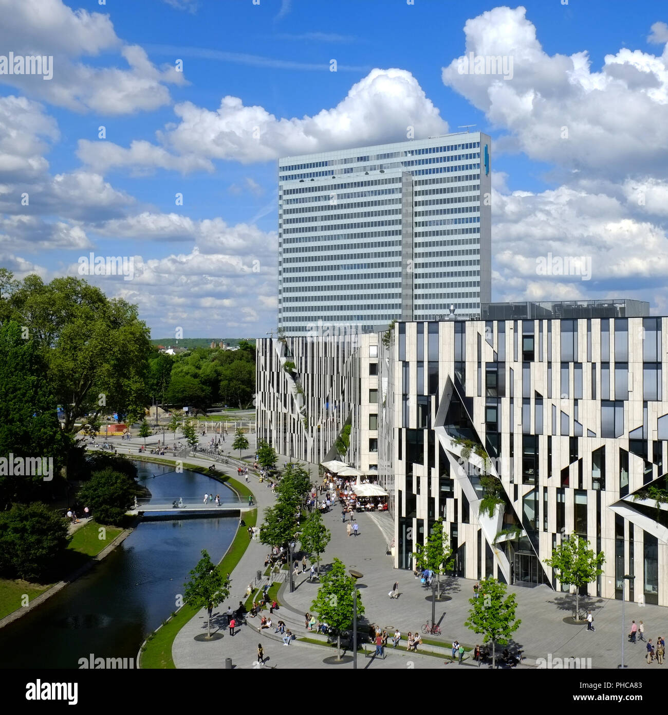 Koe-Bogen and Dreischeibenhaus, Dusseldorf Stock Photo