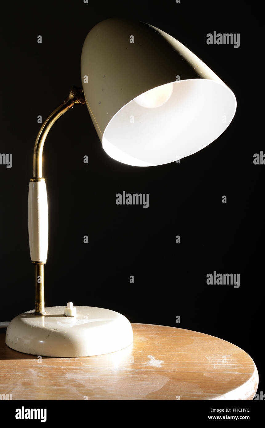 Vintage table lamp hires stock photography and images Alamy