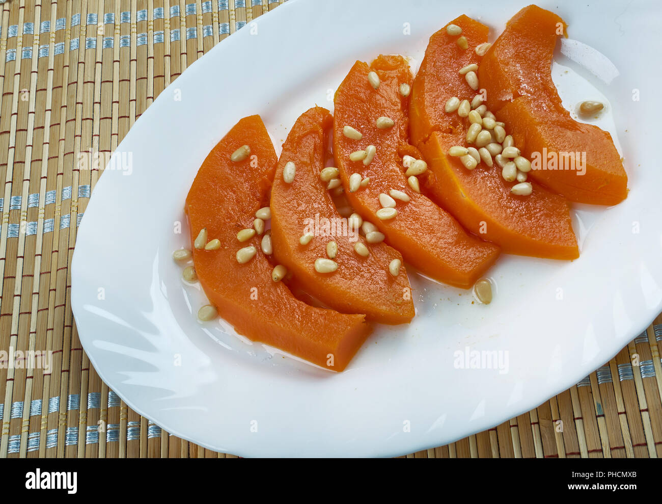 Turkish pumpkin dessert Stock Photo - Alamy