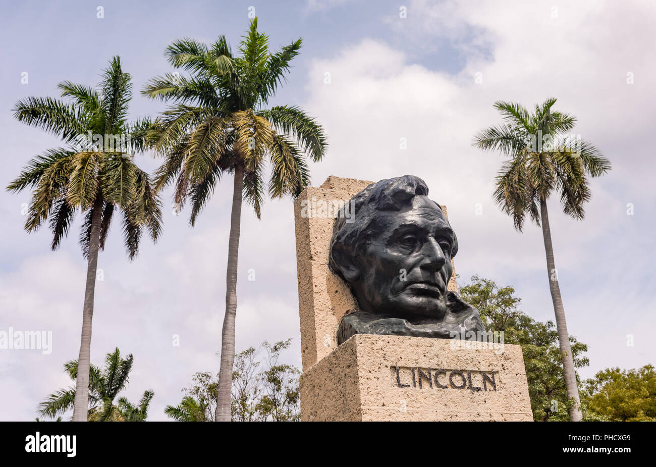 Bust of Abraham Lincoln in Havana, Cuba. The statue is located in the Pan-American Fraternity Park, symbolize of USA and Cuba relationship since 1927. Stock Photo