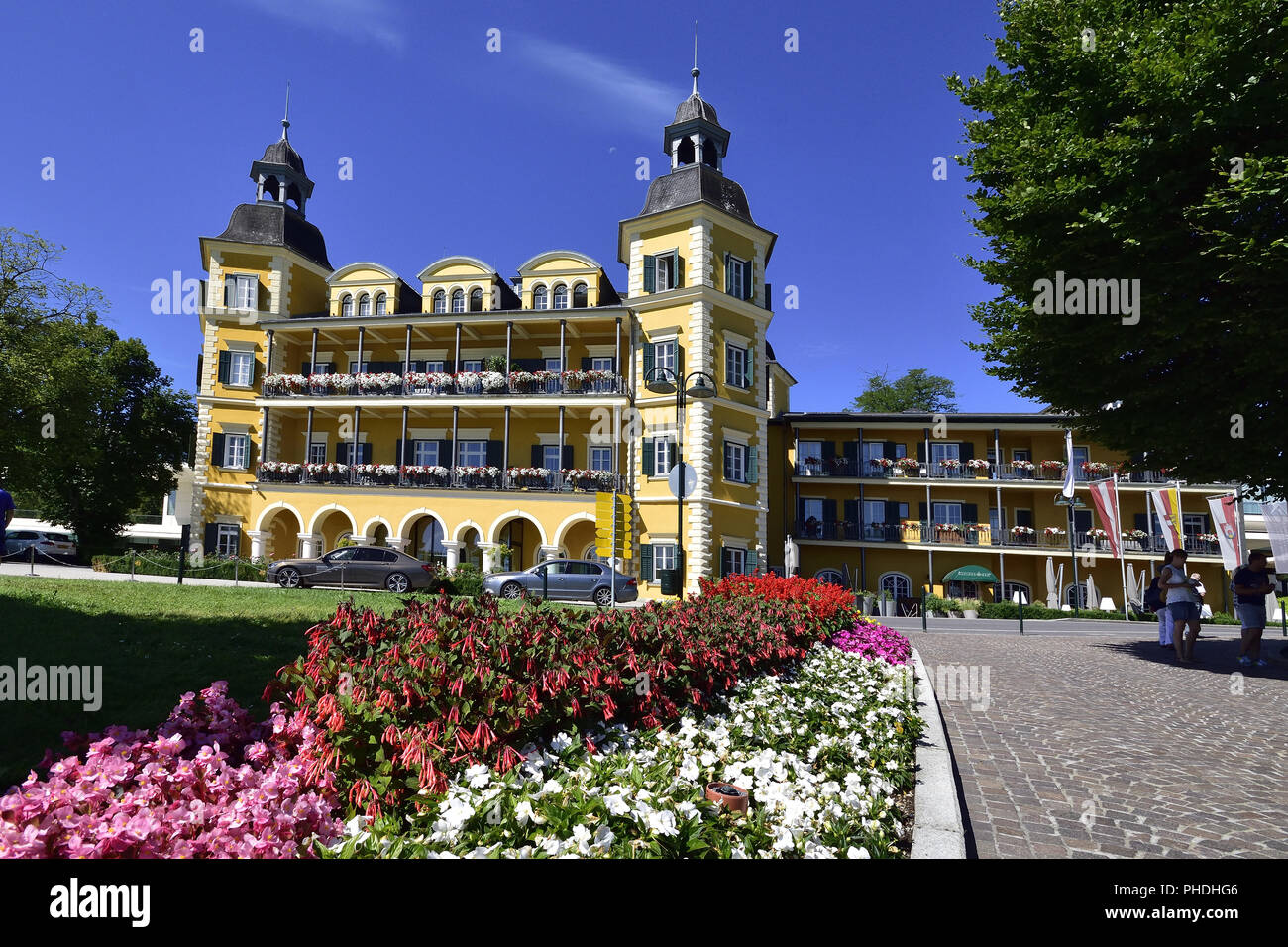 Hotel castle in Velden at Worthersee Stock Photo