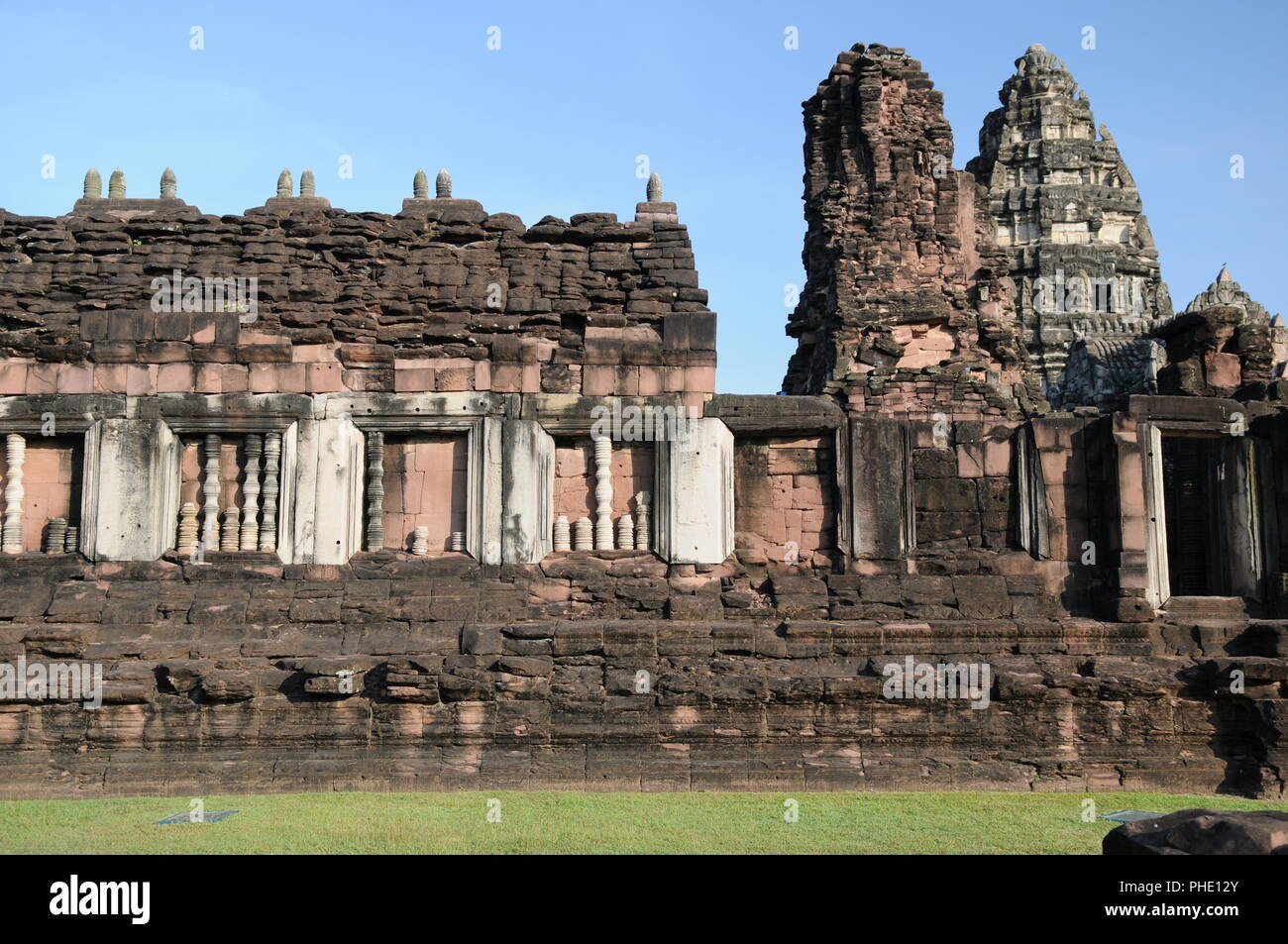 Ancient Khmer Ruins Phimai Historical Park Nakhon Ratchasima Province Issan Thailand Credit Kraig Lieb Stock Photo Alamy Ancient Khmer Ruins Phimai Historical Park Nakhon Ratchasima Province Issan Thailand Credit Kraig Lieb Stock Photo Alamy
