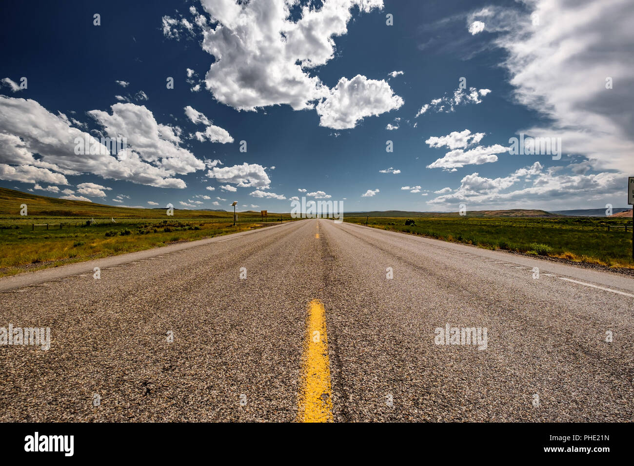 Wide highway shoulder hi-res stock photography and images - Alamy