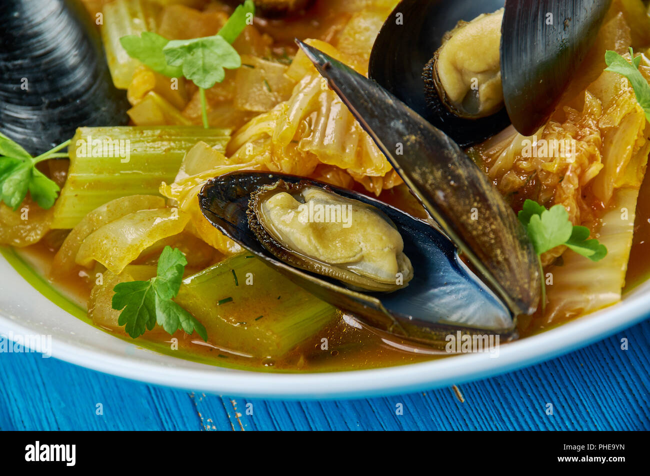 mussels in Brussels style Stock Photo Alamy