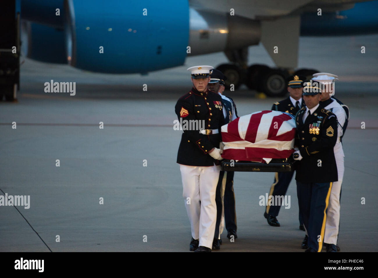 retired air force personnel