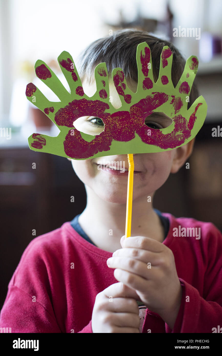 Clown child mask hi-res stock photography and images - Alamy