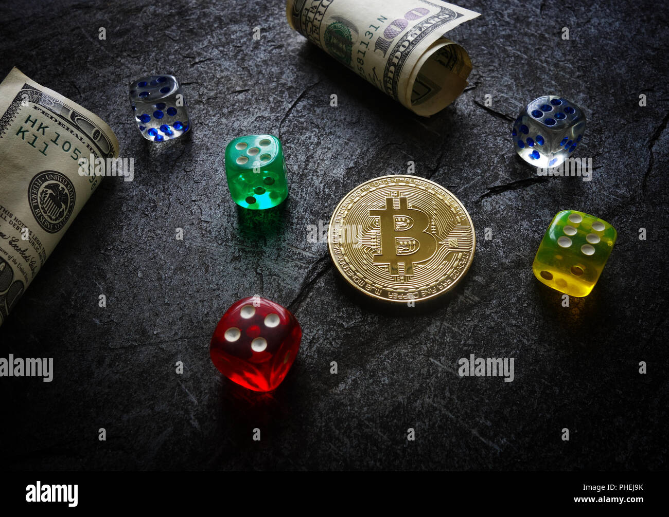Bit_coin hi-res stock photography and images - Page 5 - Alamy