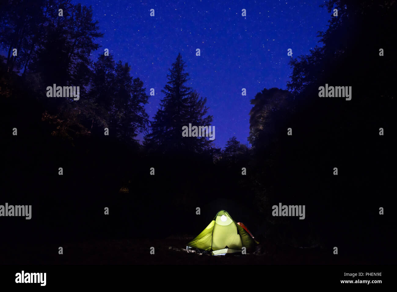 Green tent night hi-res stock photography and images - Alamy