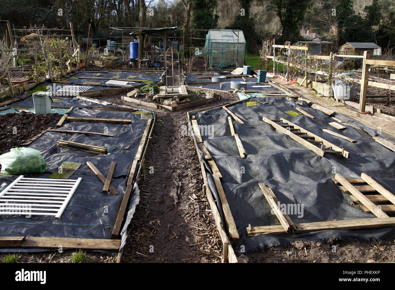 Covered raised beds hires stock photography and images Alamy