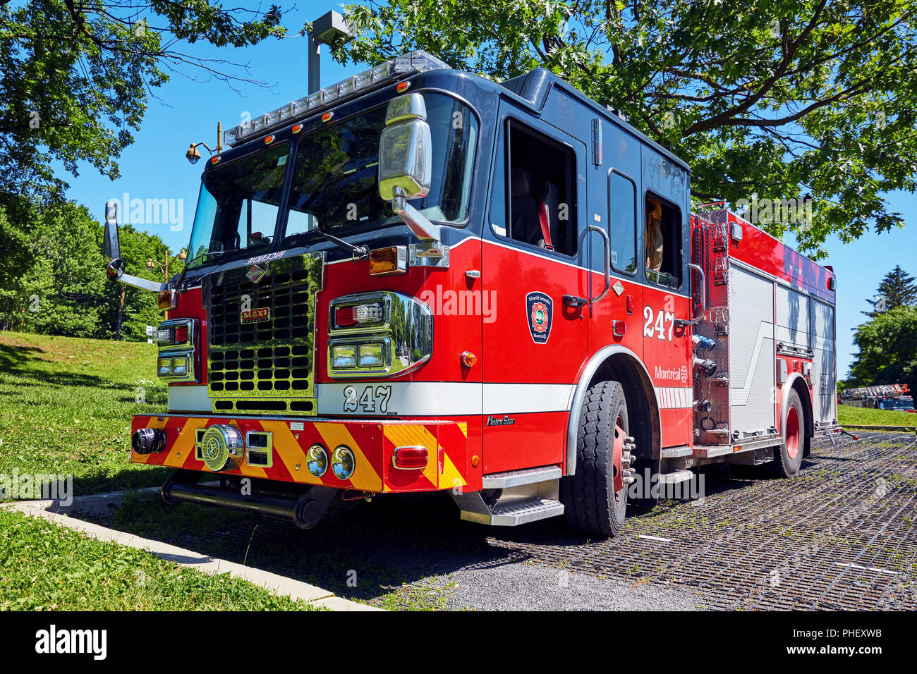Canadian fire engine hires stock photography and images Alamy