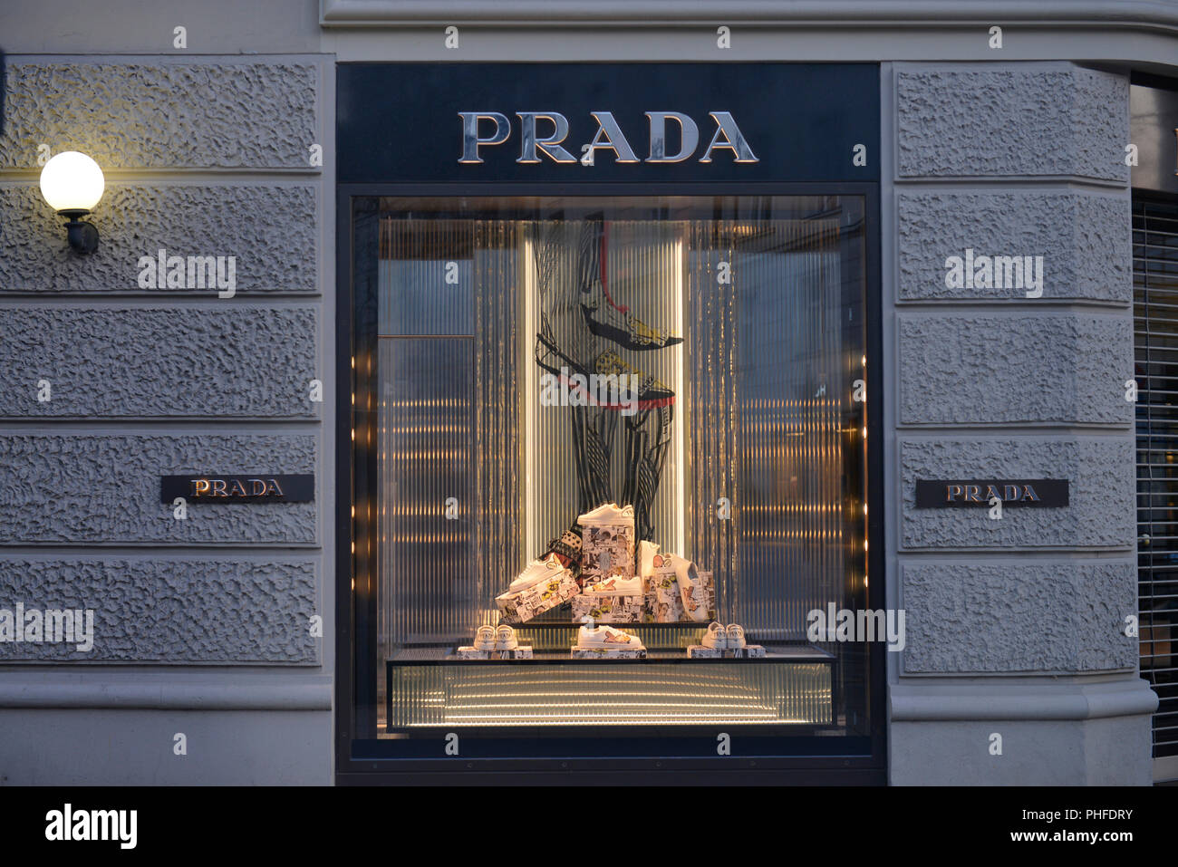 Prada, Kurfuerstendamm, Charlottenburg, Berlin, Deutschland Stock Photo -  Alamy