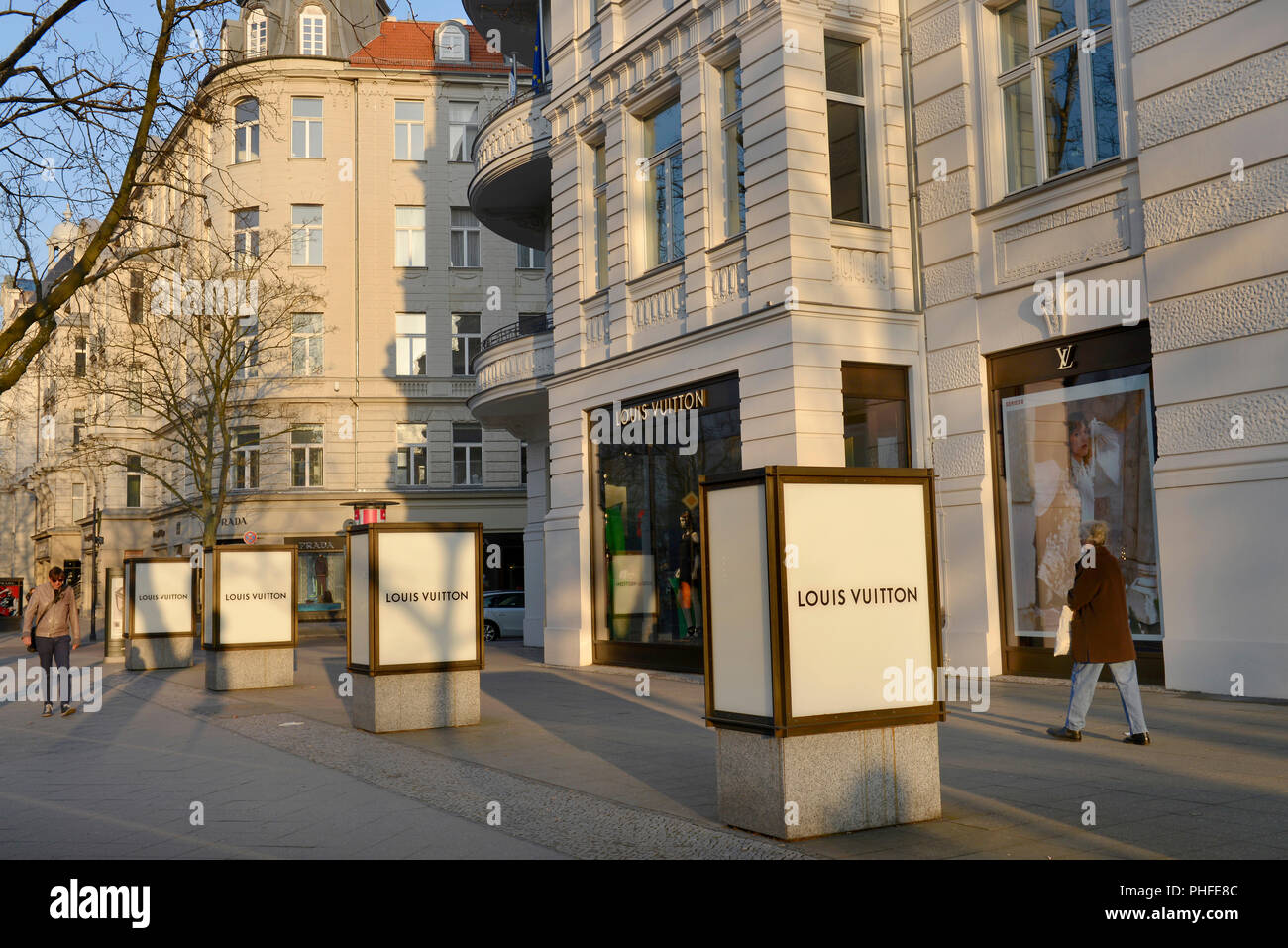 Louis Vuitton, Kurfuerstendamm, Berlin, Deutschland Stock Photo - Alamy