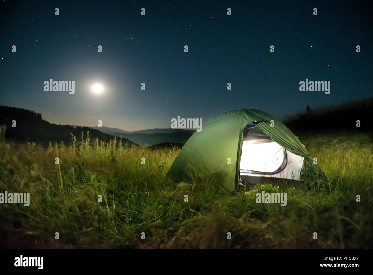 Green tent night hi-res stock photography and images - Alamy