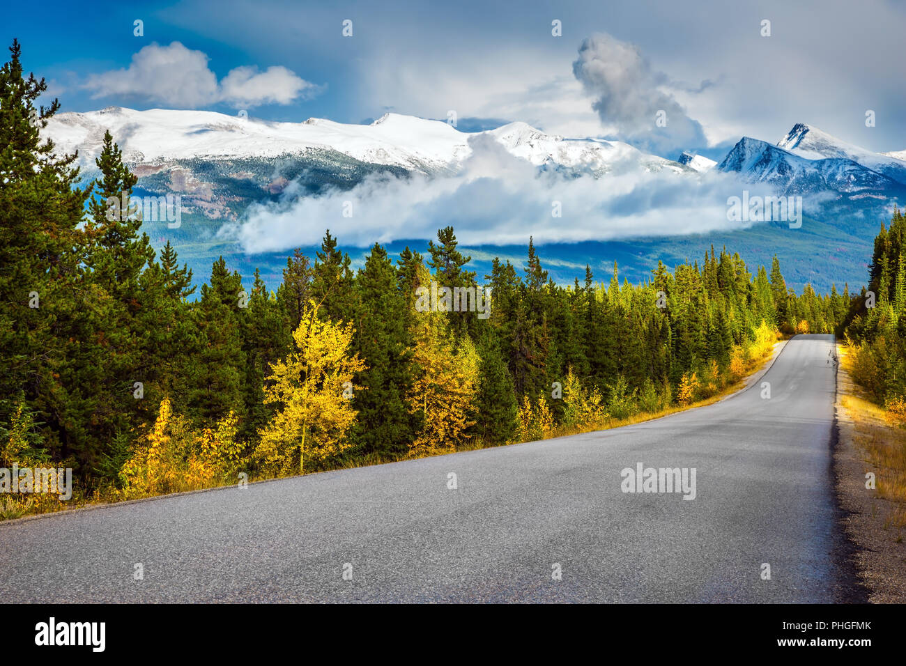 The road goes into the distance Stock Photo - Alamy