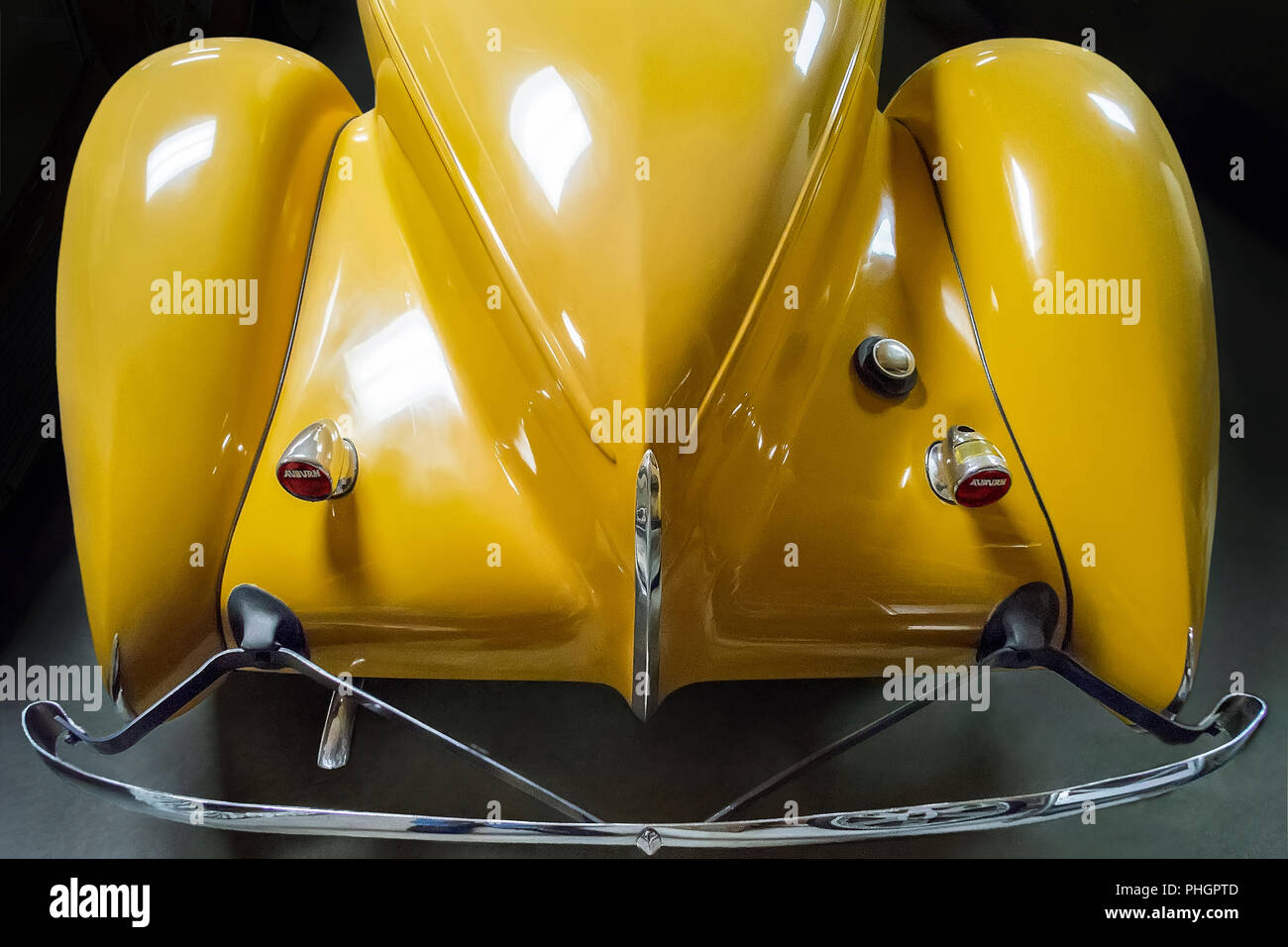 Auburn automobile hi-res stock photography and images - Alamy