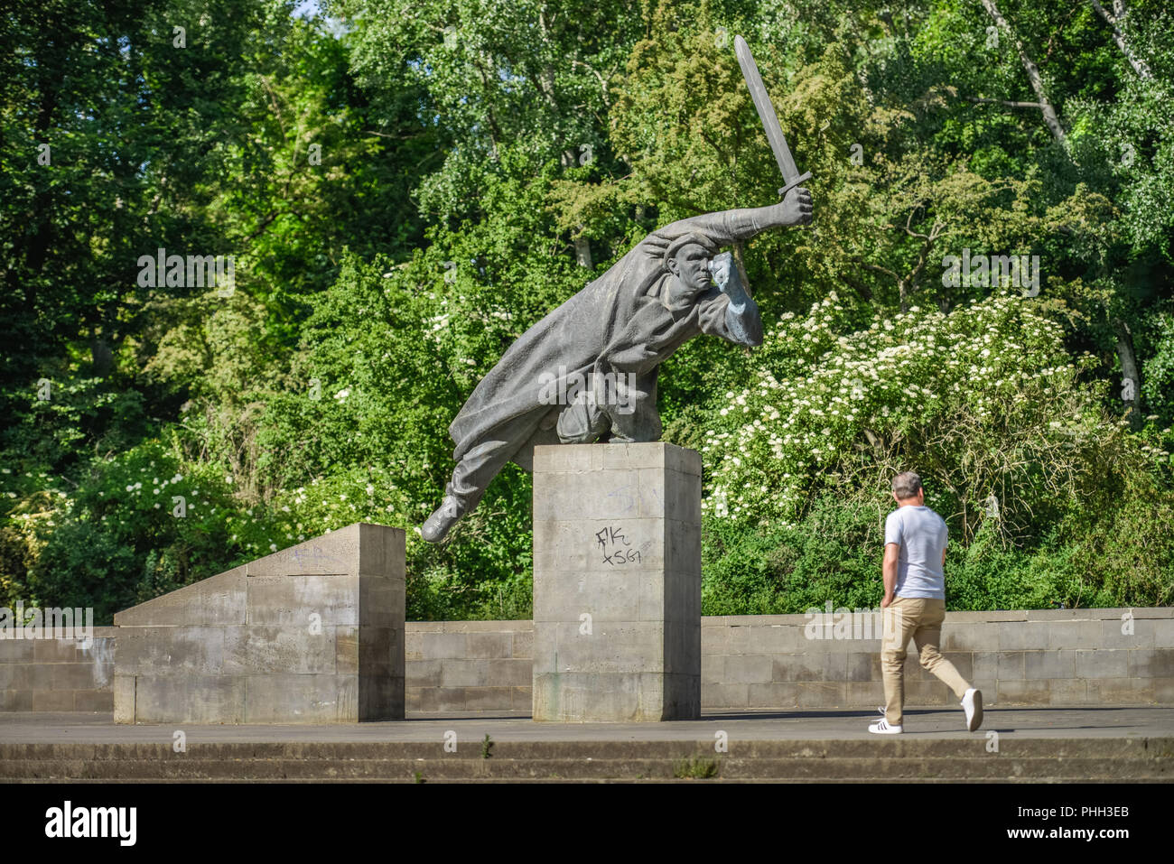 Gedenkstaette fuer die Interbrigadisten im Spanischen Buergerkrieg, Volkspark, Friedrichshain, Berlin, Deutschland Stock Photo