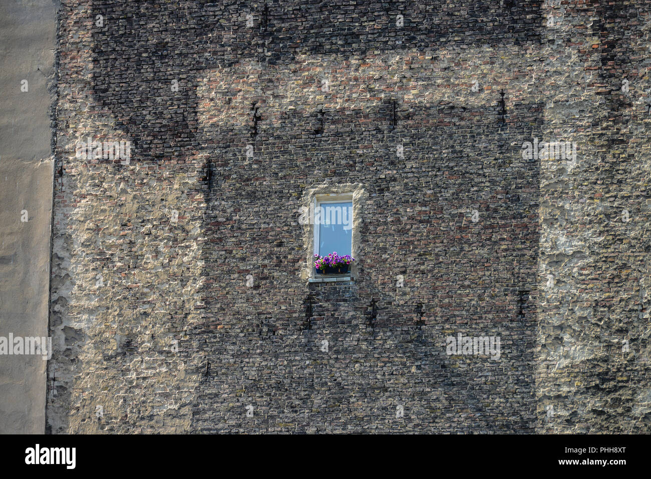 Brandmauer Fenster, Friedrichshain, Berlin, Deutschland Stock Photo