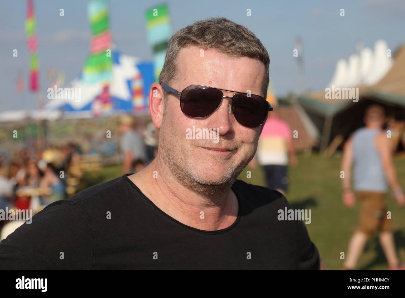 Knebworth Park, Hertfordshire, UK. 1st September, 2018. Nigel Clake of Dodgy backstage at the first ever Cool Britannia Festival at Knebworth Park. Stock Photo