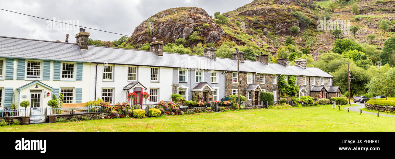Ancient cottages Snowdonia NP, Wales, UK Stock Photo