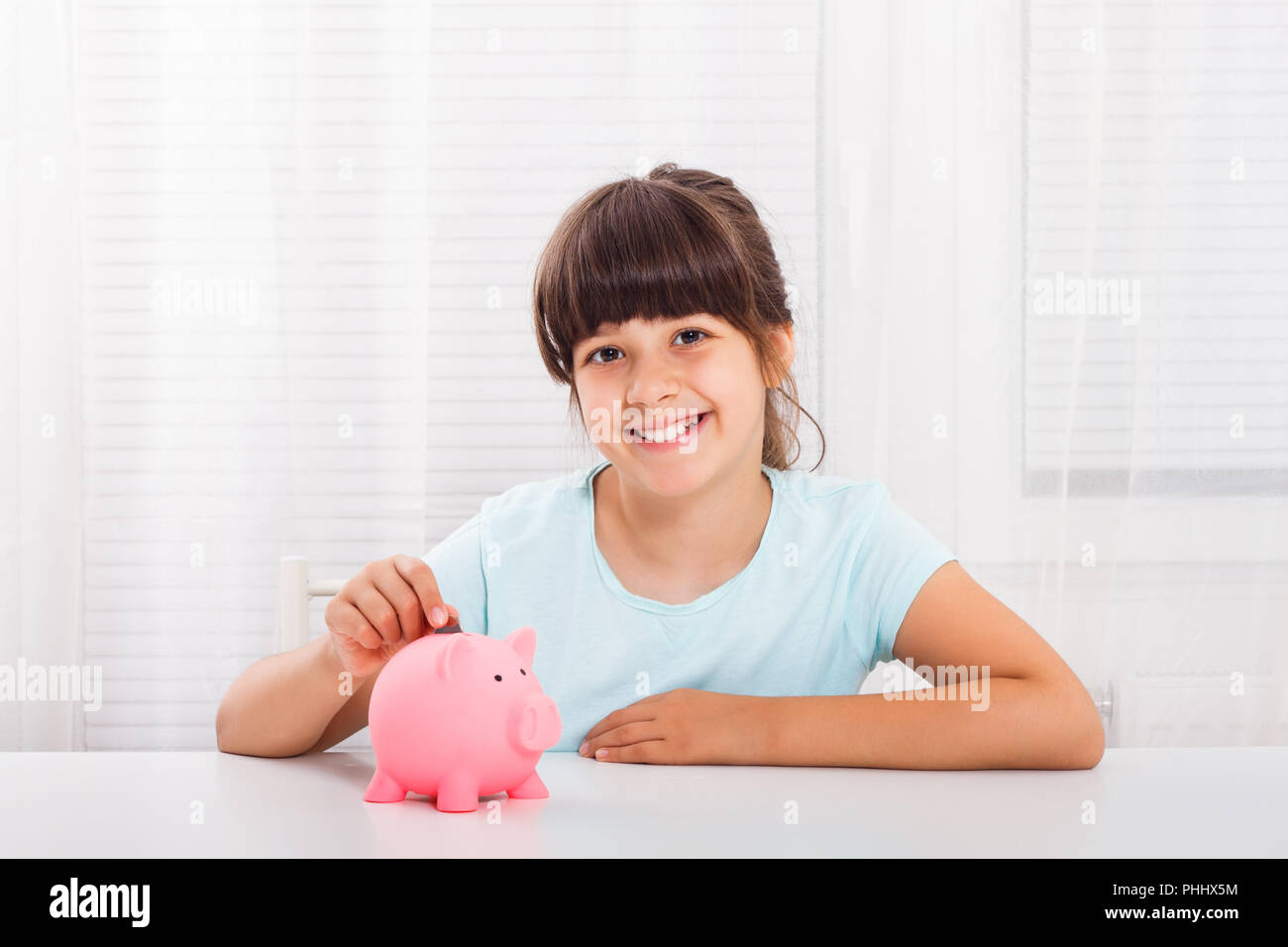 piggy bank girl
