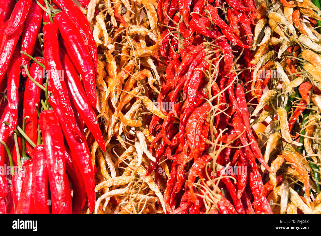 Hot peppers italy hi-res stock photography and images - Alamy