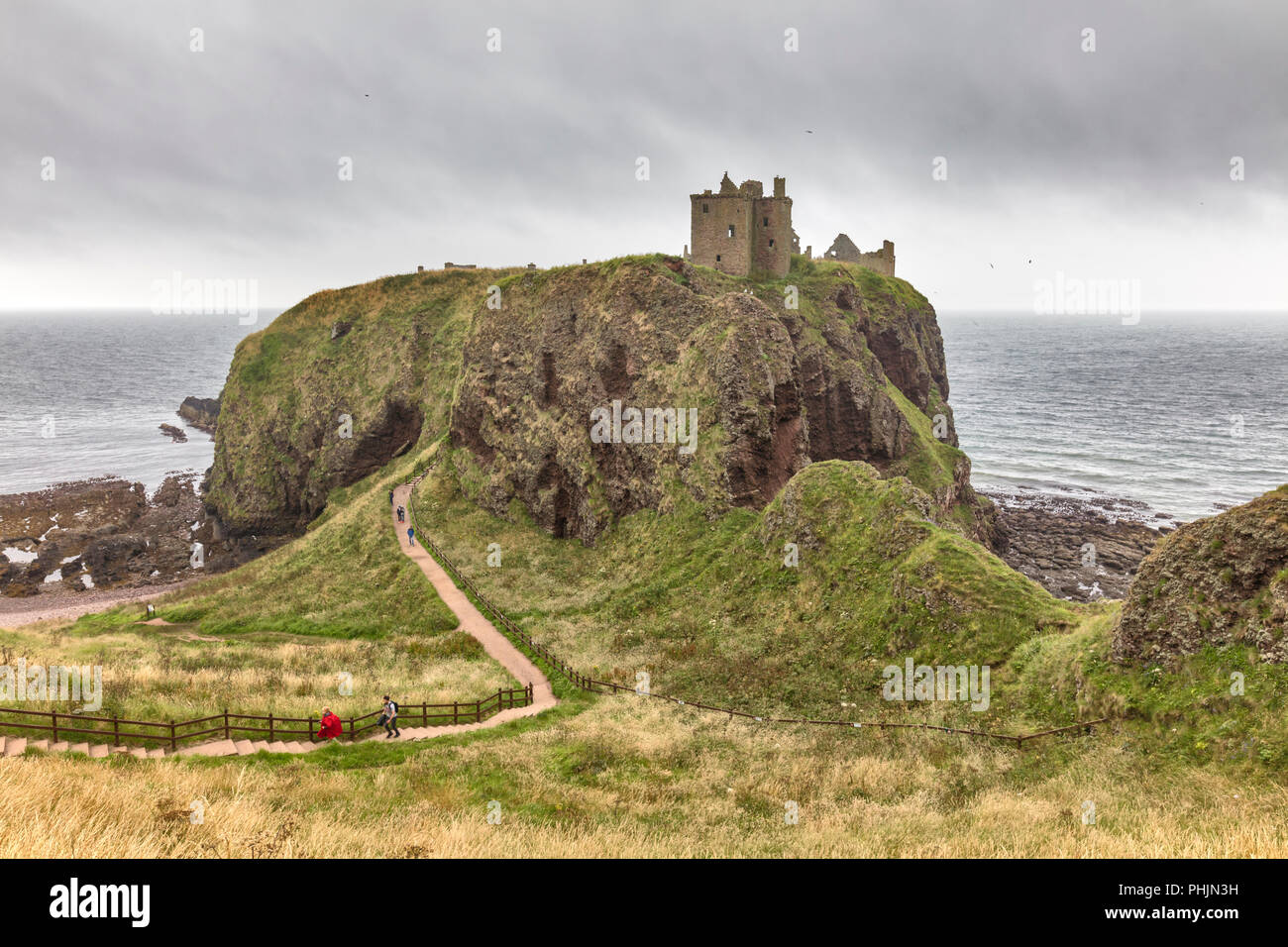 Dunnottar castle, Kincardineshire, Scotland, UK Stock Photo - Alamy