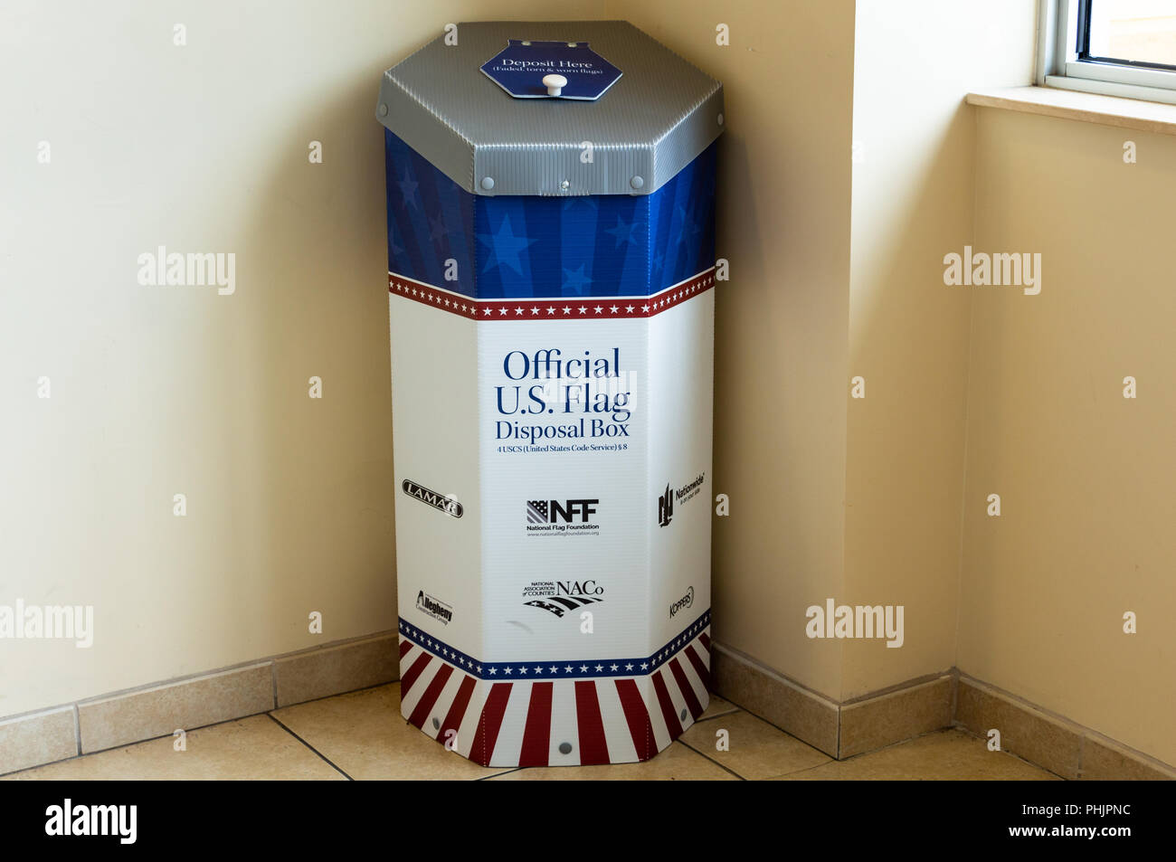 Flag disposal box hires stock photography and images Alamy