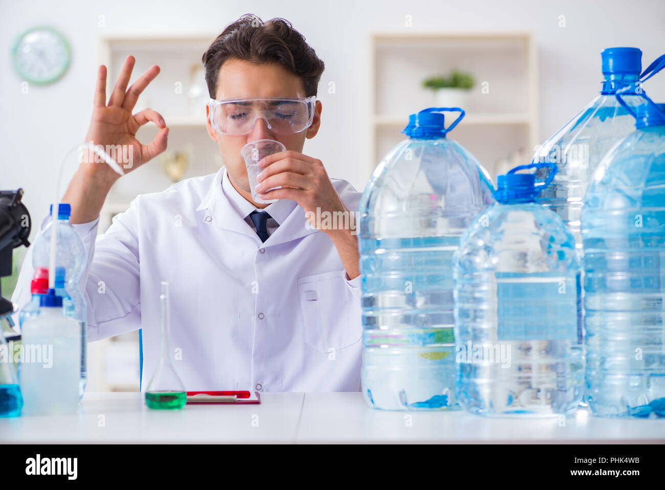 Lab assistant testing water quality Stock Photo - Alamy