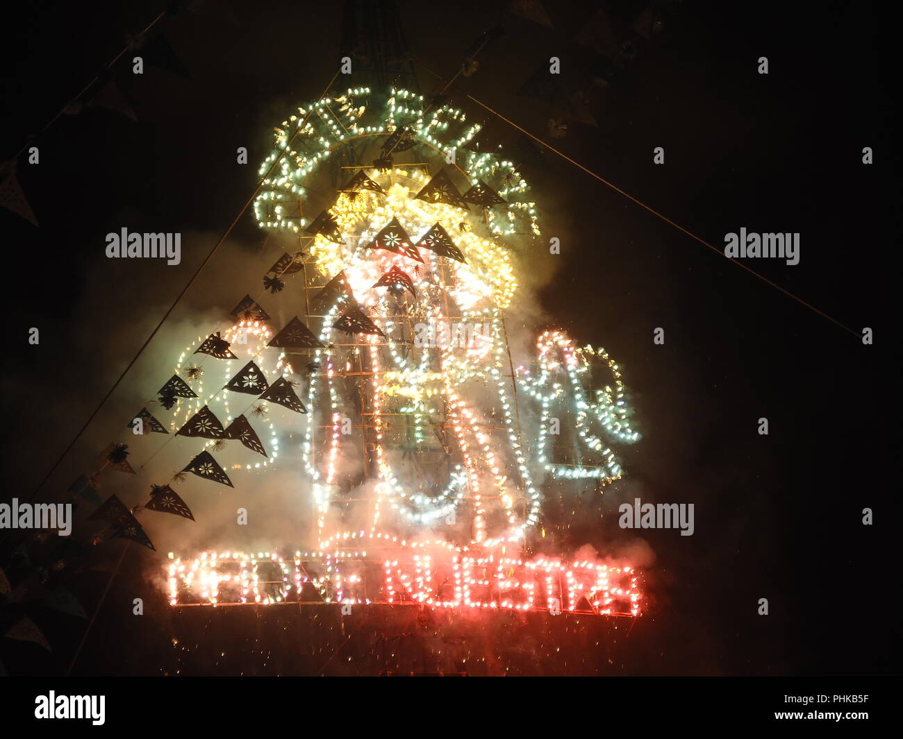 Pyrotechnics japan hi-res stock photography and images - Alamy