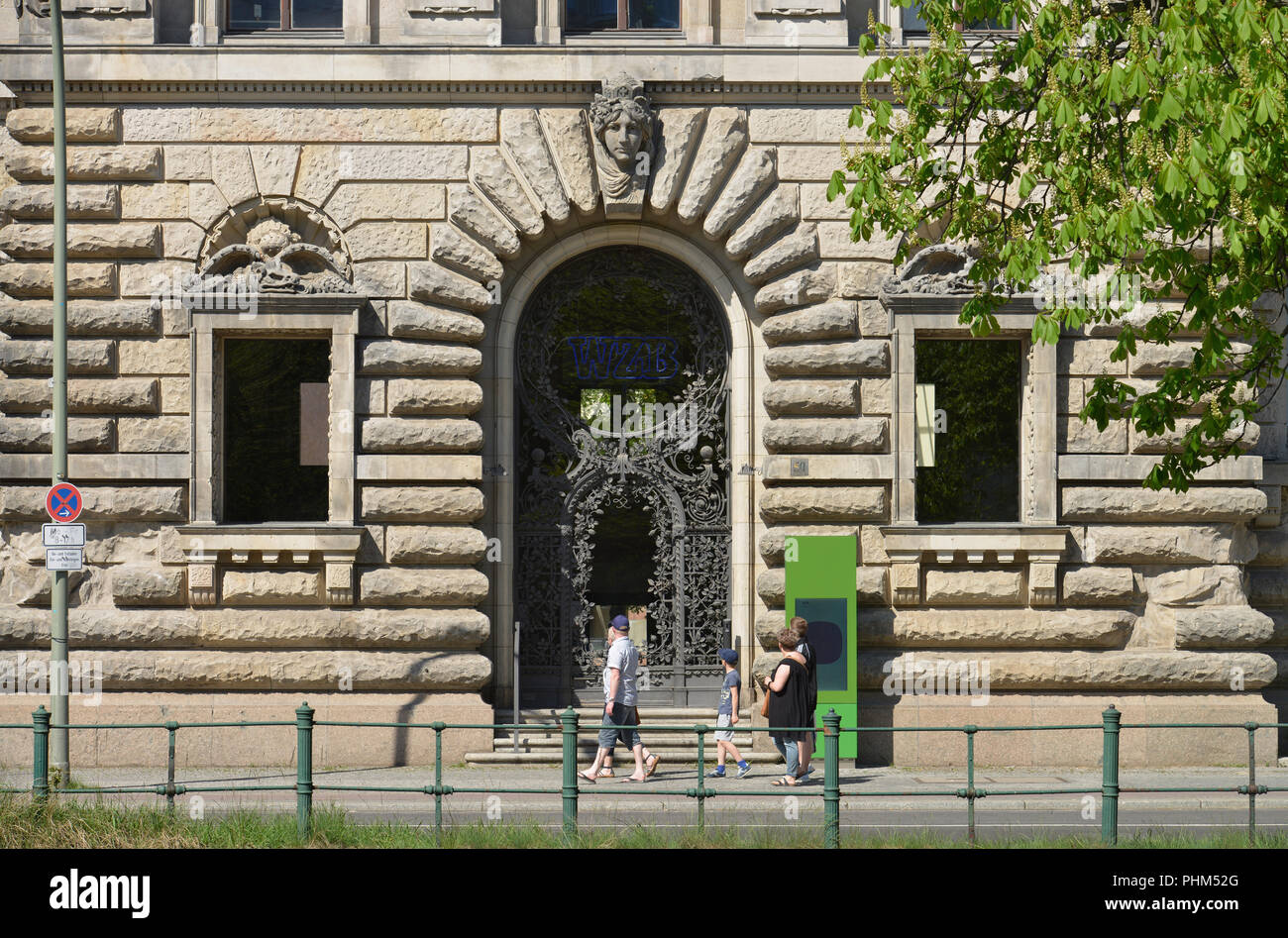 Science centre berlin for social research hi-res stock photography and ...