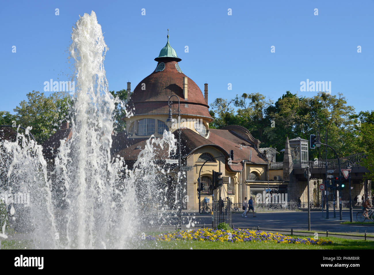 S-Bahnhof, Mexikoplatz, Zehlendorf, Berlin, Deutschland Stock Photo