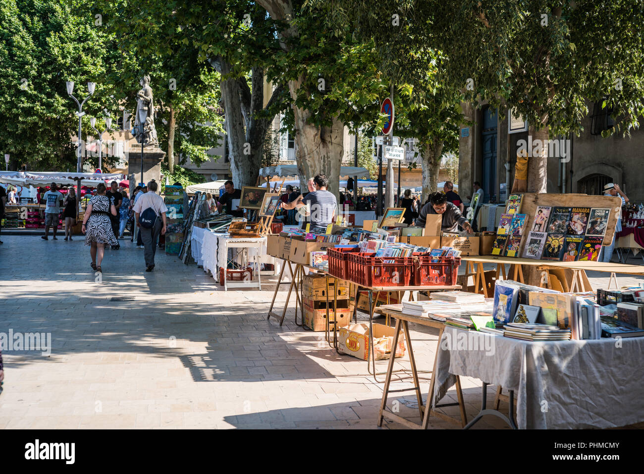 Aix en provence market seller hi-res stock photography and images - Alamy