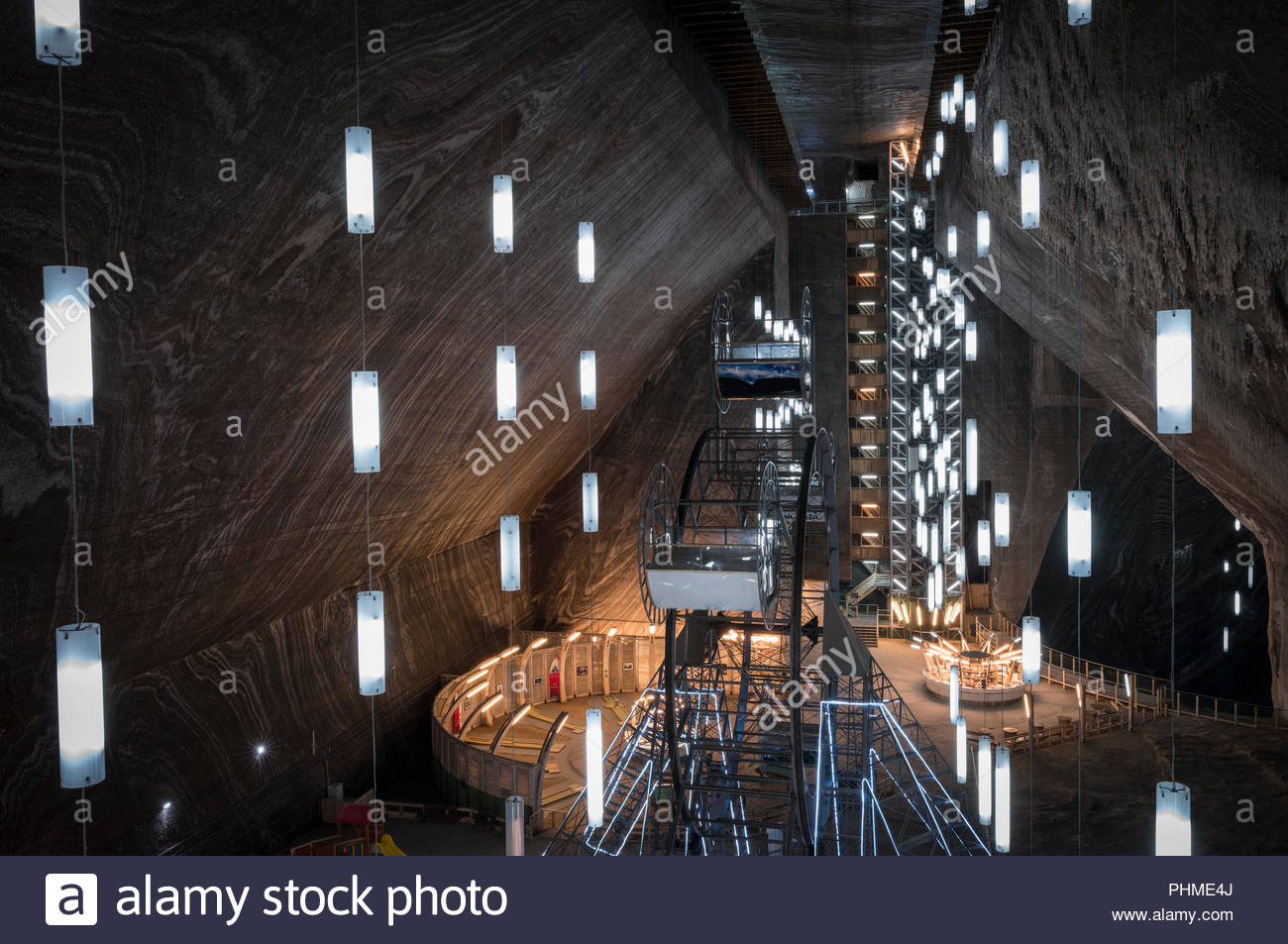 inside-the-ferris-wheel-stock-photos-inside-the-ferris-wheel-stock