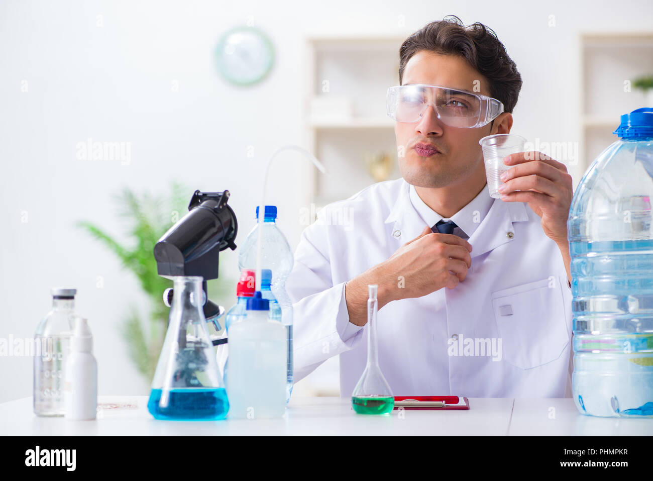 Lab assistant testing water quality Stock Photo - Alamy