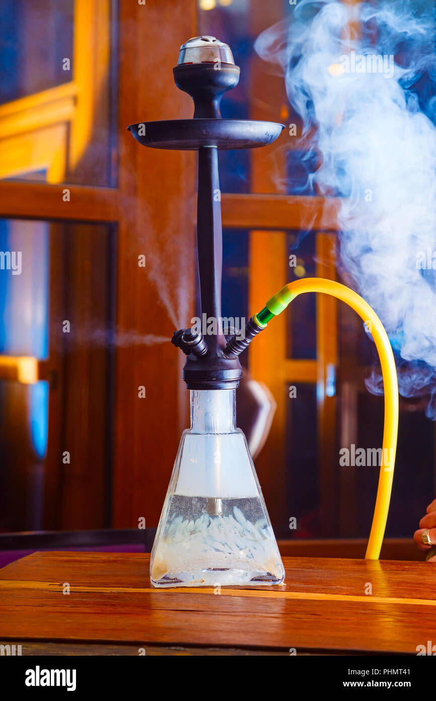 Glass hookah hi-res stock photography and images - Alamy