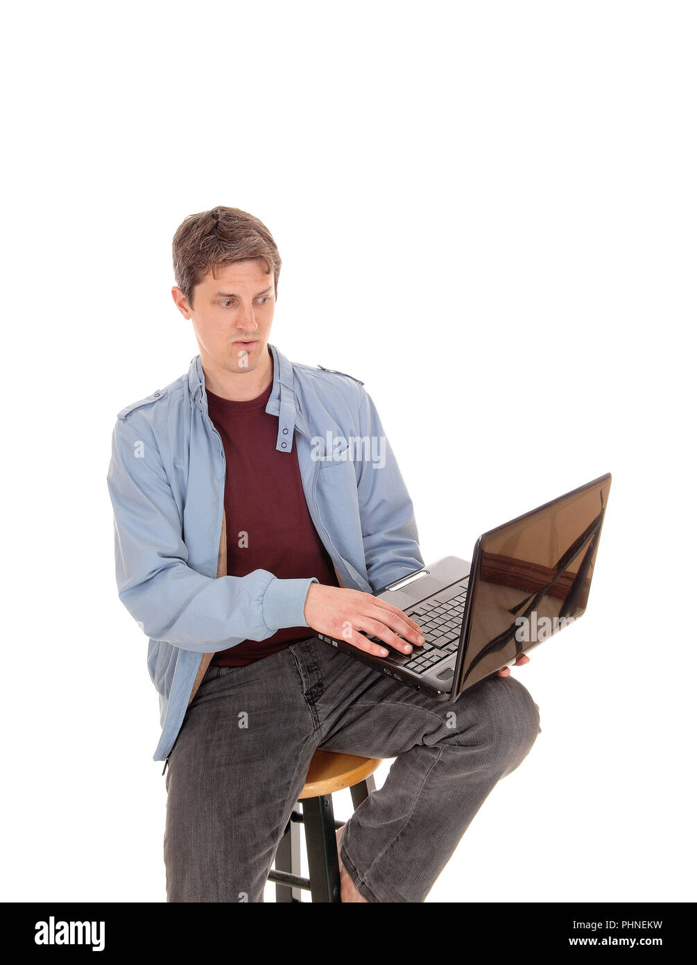 Boy looking at computer screen hi-res stock photography and images - Alamy