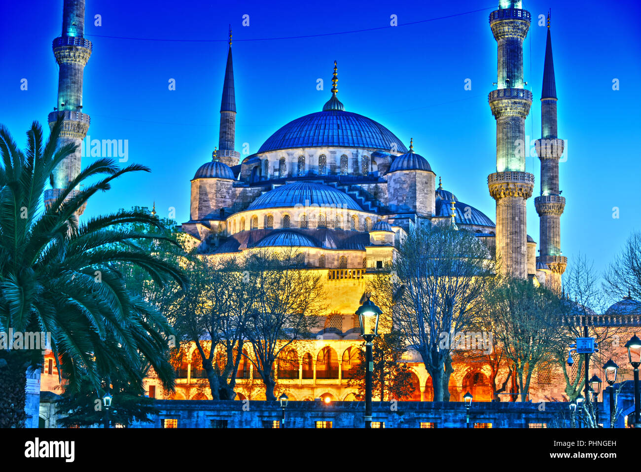 Sultan Ahmed Mosque or Blue Mosque in Istanbul Stock Photo - Alamy