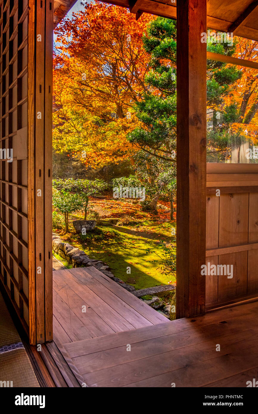 Autumn visit in Manshu-in Temple, Kyoto, Japan Stock Photo