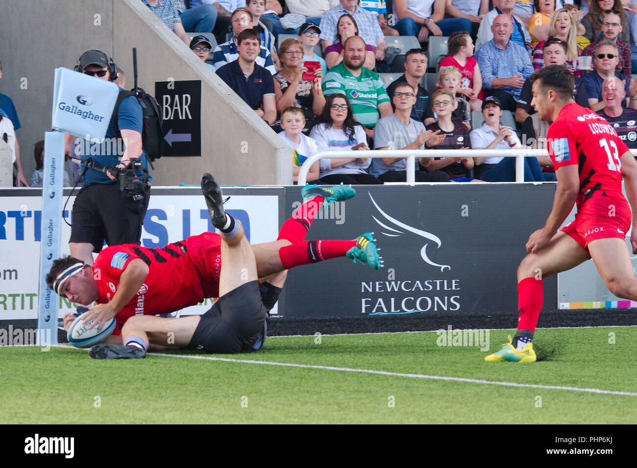 Newcastle upon Tyne, UK, 2 September 2018. Jamie George of Saracens scoring a try against Newcastle Falcons during their Gallagher Premiership match at Kingston Park. Credit: Colin Edwards/Alamy Live News. Stock Photo