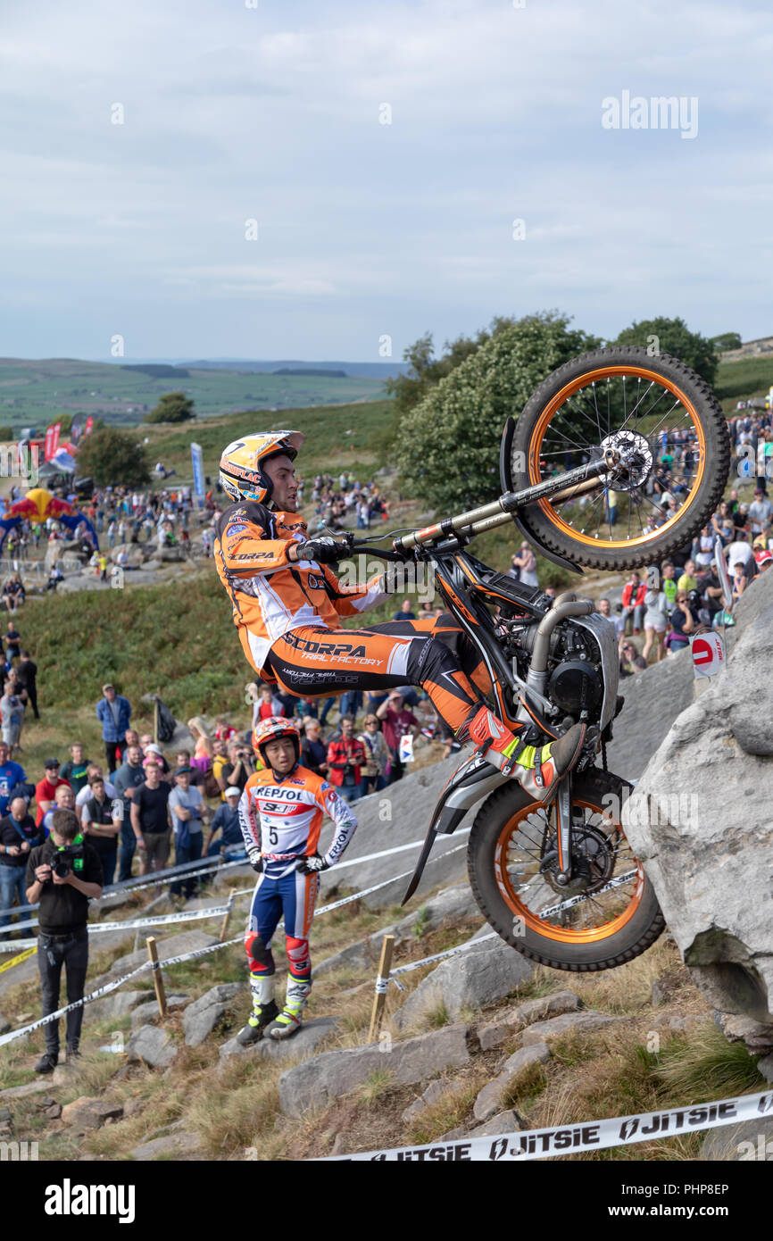 Addingham moorside hires stock photography and images Alamy