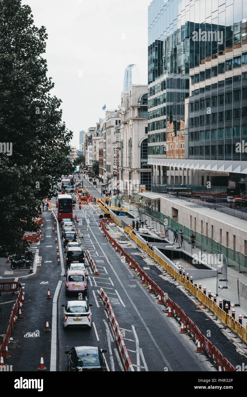 London roadworks from above hi-res stock photography and images - Alamy