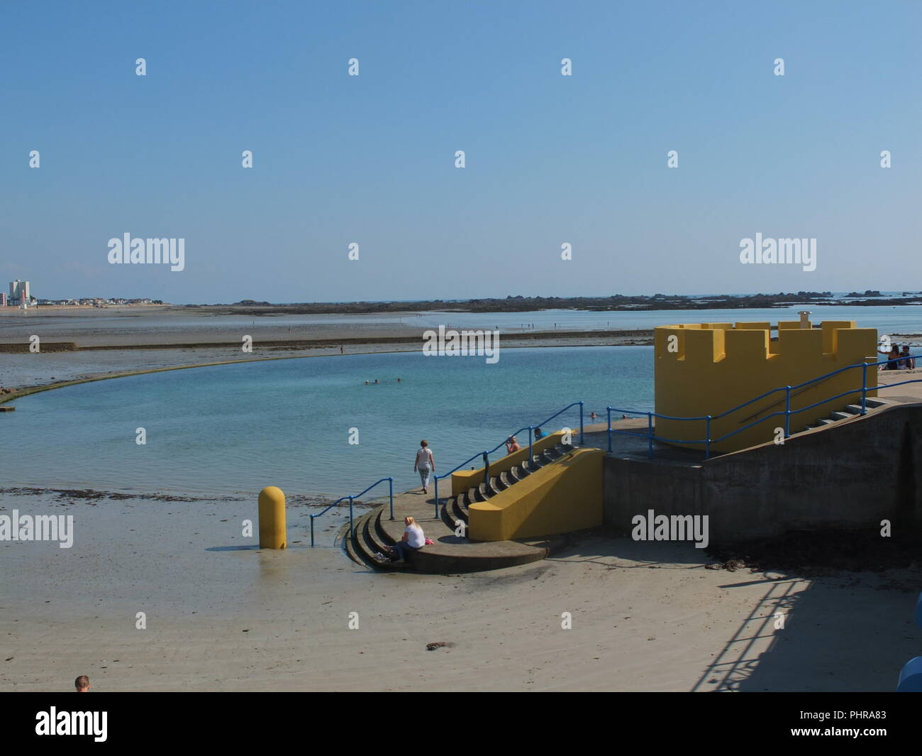Havre des pas bathing pool hi-res stock photography and images - Alamy