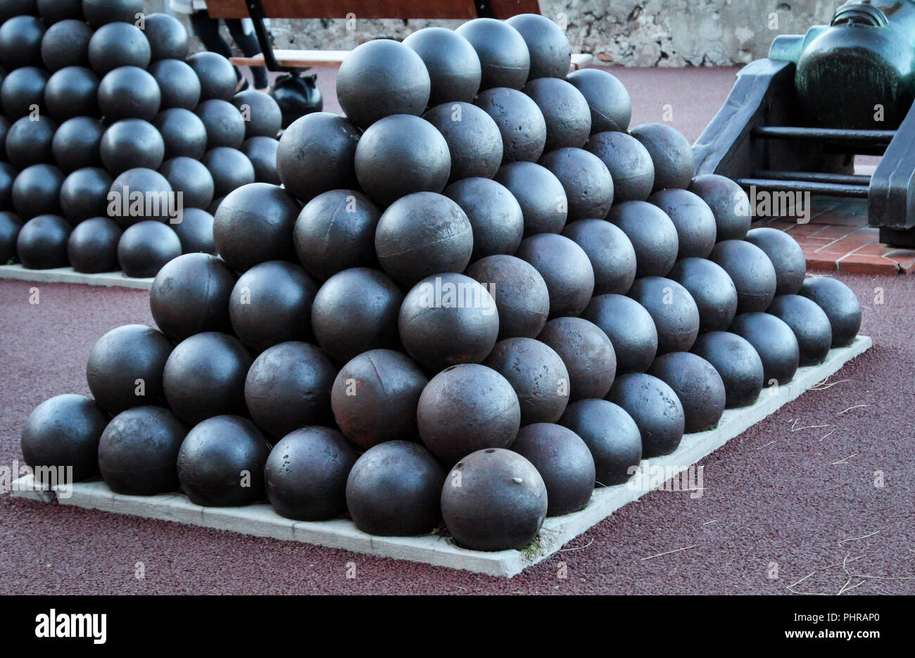 Cannonball High Resolution Stock Photography and Images Alamy